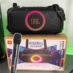 Caixa de Som Bluetooth JBL PartyBox On-the-Go Essential